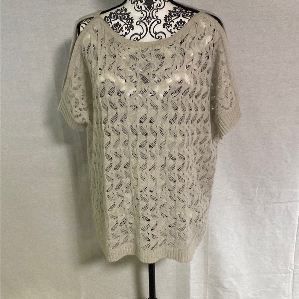 Autumn Cashmere Cream Pointelle Open Knit Short Sleeve open shoulder Sweater GUC
